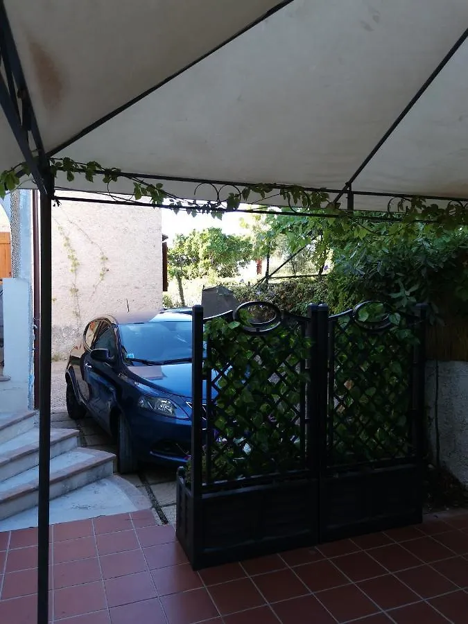 Tancau Villa Santa Maria Navarrese 0*,