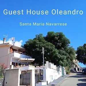 Oleandro Apartment